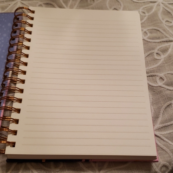 Journal/Notebokk - Picture 2 of 4